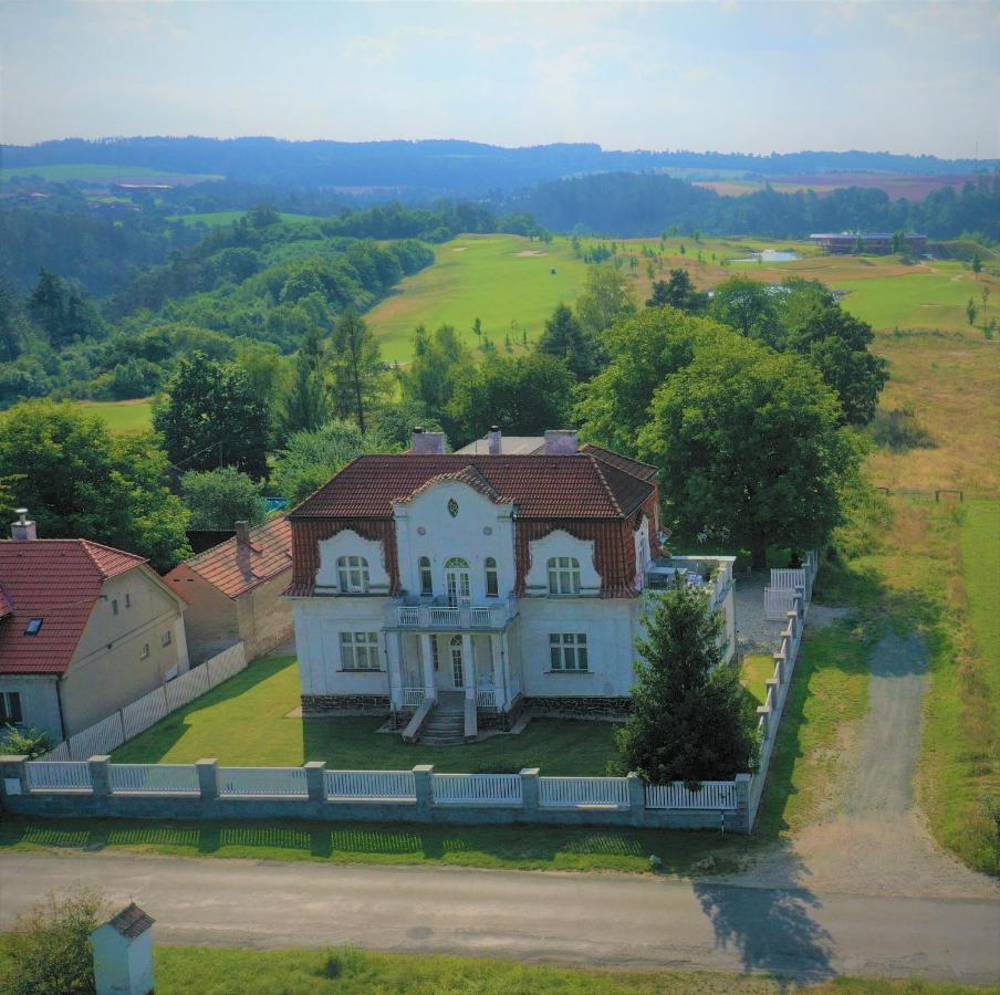 Apartmany Vila Manicka Kácov Extérieur photo